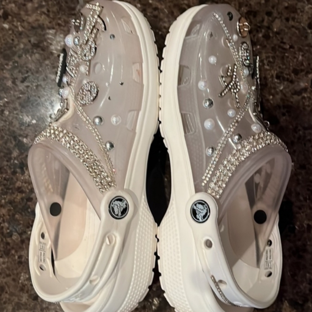 Customized High-end crocs 🤪😍 - Picture 5 of 7
